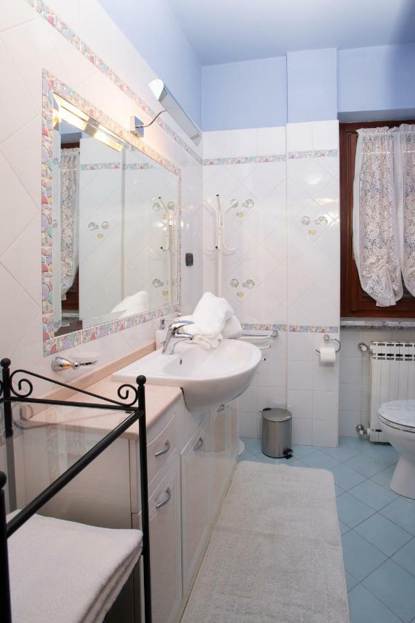 Villarosybeb Paruzzaro Luaran gambar